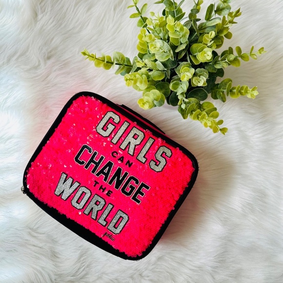 Justice “Girls Can Change the World” Sequin Lunchbox – Pink & Black - Picture 8 of 8